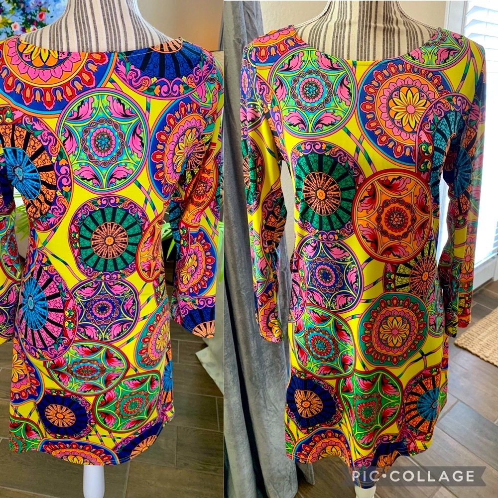 Boho-Vibe Long-sleeve Dress 
Size: M
Color: Yellow background & multi-colors